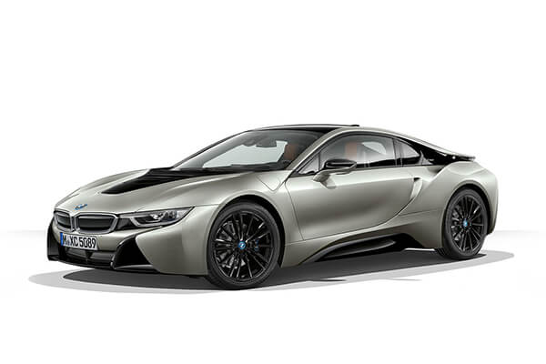 Yenilenmiş BMW i8 Coupé LCI: İnceleme